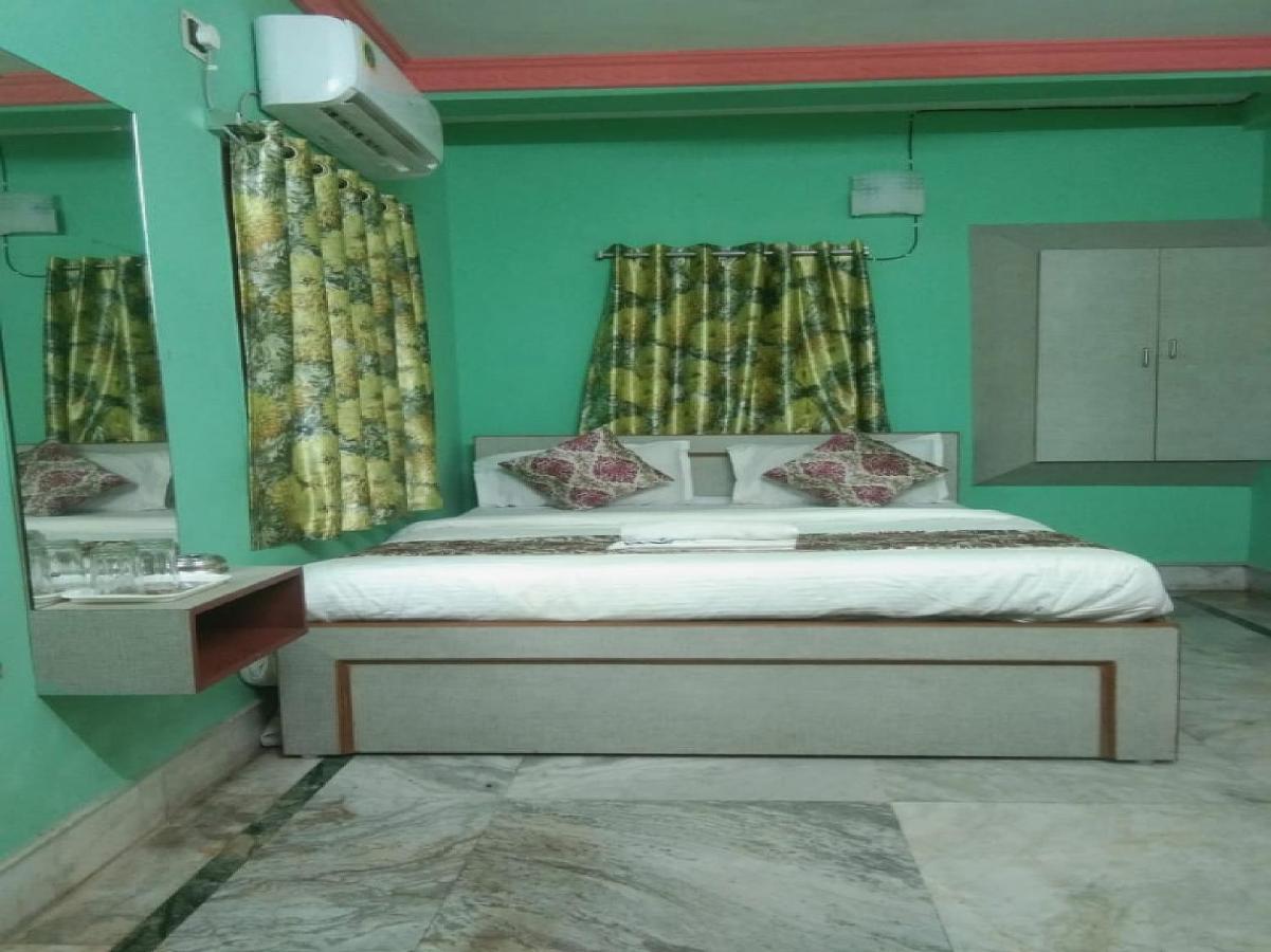 Jādabpur Hotel O Palace Inn Near Acropolis Mall מראה חיצוני תמונה